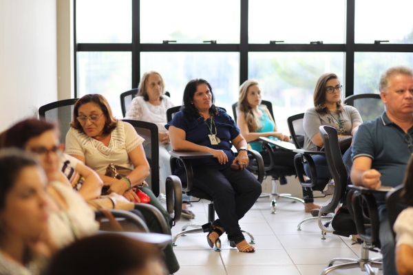 Servidores e servidoras têm várias opções entre os cursos ofertados neste mês (Foto: AL-CE)