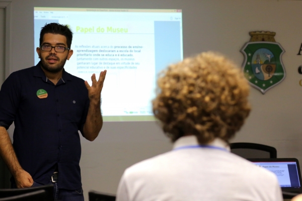 Palestra marcou participação do MALCE na Semana Nacional de Museus (Foto: Máximo Moura)