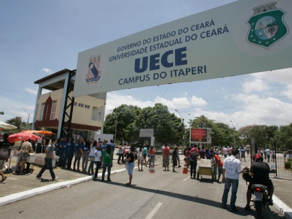 Inscrições estão sendo realizadas no Campus do Itaperi, na Uece