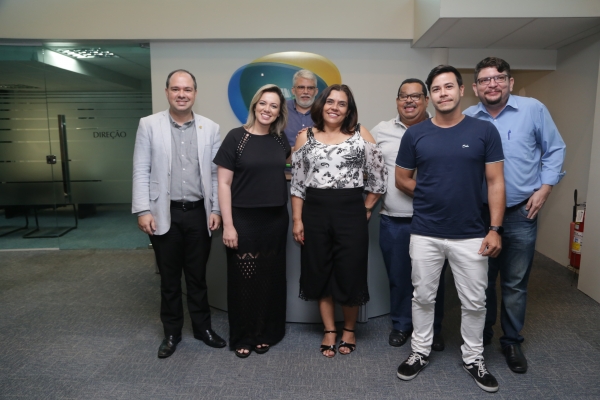 Equipe da TV assembleia responsável pela série premiada