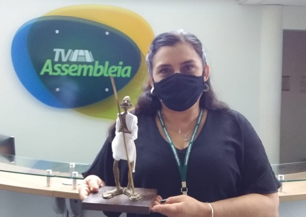 Suely Frota e equipe da TV Assembleia conquistaram as duas primeiras colocações no Prêmio Gandhi de Comunicação 2020