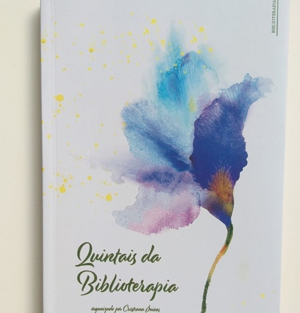 Livro tem a participação de 25 autoras