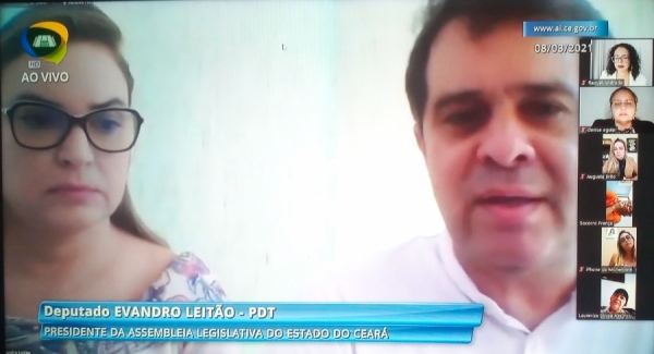 Sessão especial contou com o presidente da AL, Evandro Leitão