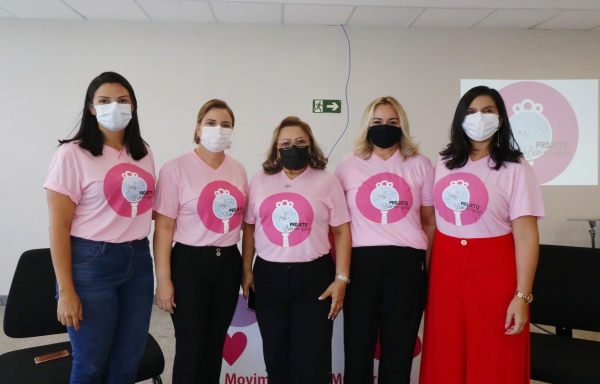 Integrantes do MMLC durante a acolhida de alunas realizada nesta quinta-feira (26/08)