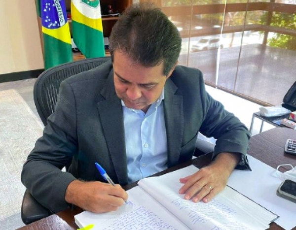 Evandro Leitão assume interinamente o Governo do Estado por uma semana