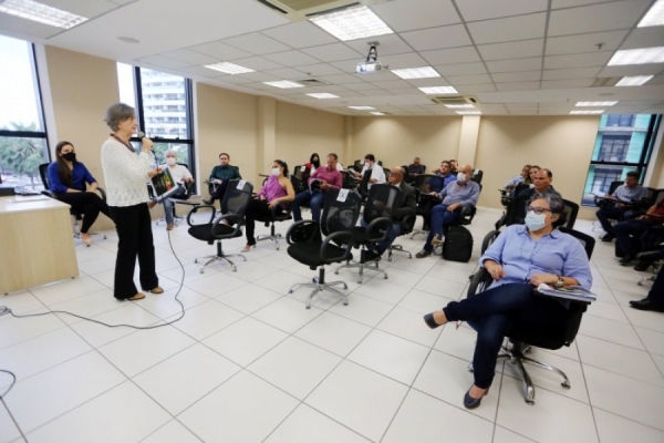 Reunião aconteceu no Anexo II da Alece