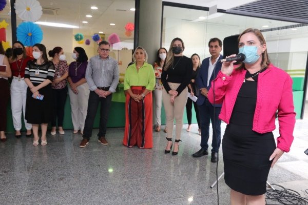 Primeira-dama da Alece, Cristiane Leitão, ao se manifestar durante a atividade