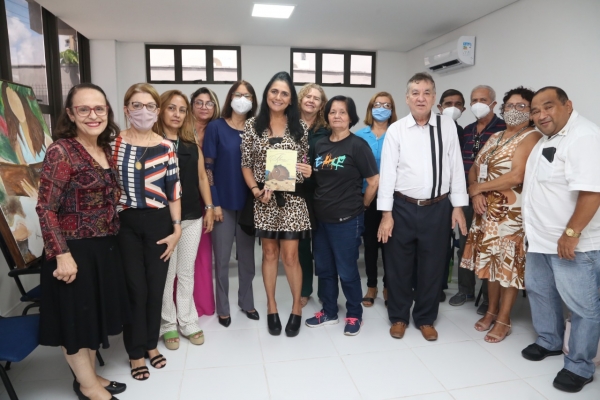 Servidores participantes da atividade realizada nesta quinta-feira (19/05)