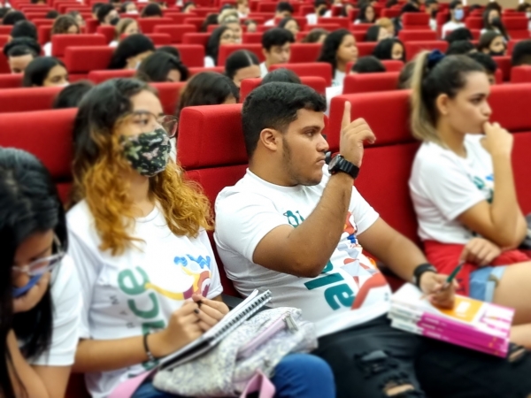 Ao longo de dez anos, mais de 25 mil jovens foram impactados diretamente por meio de ações do programa