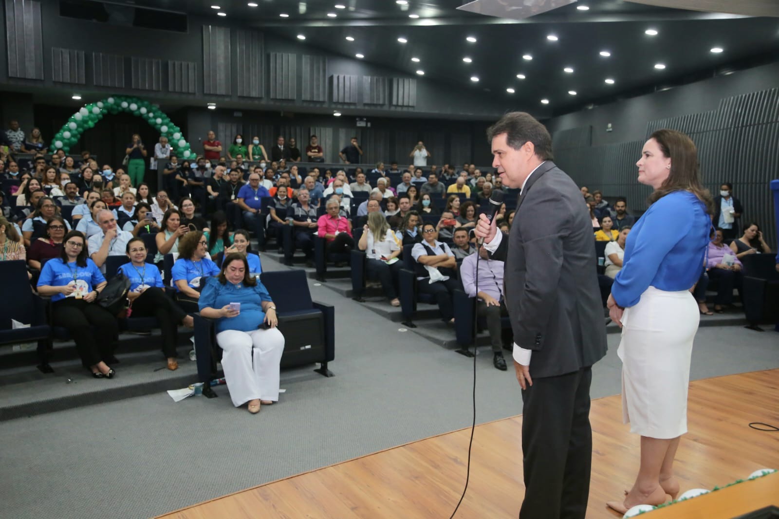Atividade  contou com a presença do presidente da Alece, deputado Evandro Leitão e a primeira-dama , Cristiane Leitão
