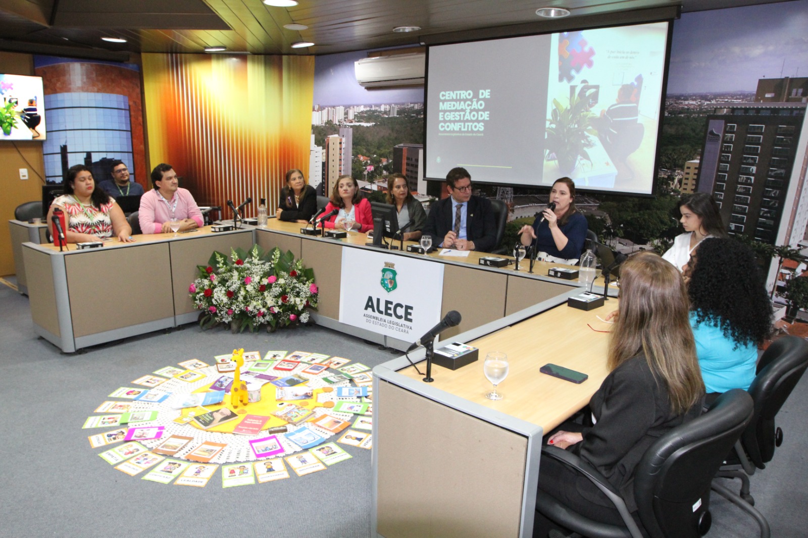 Fórum promove atividades em órgãos dos três poderes