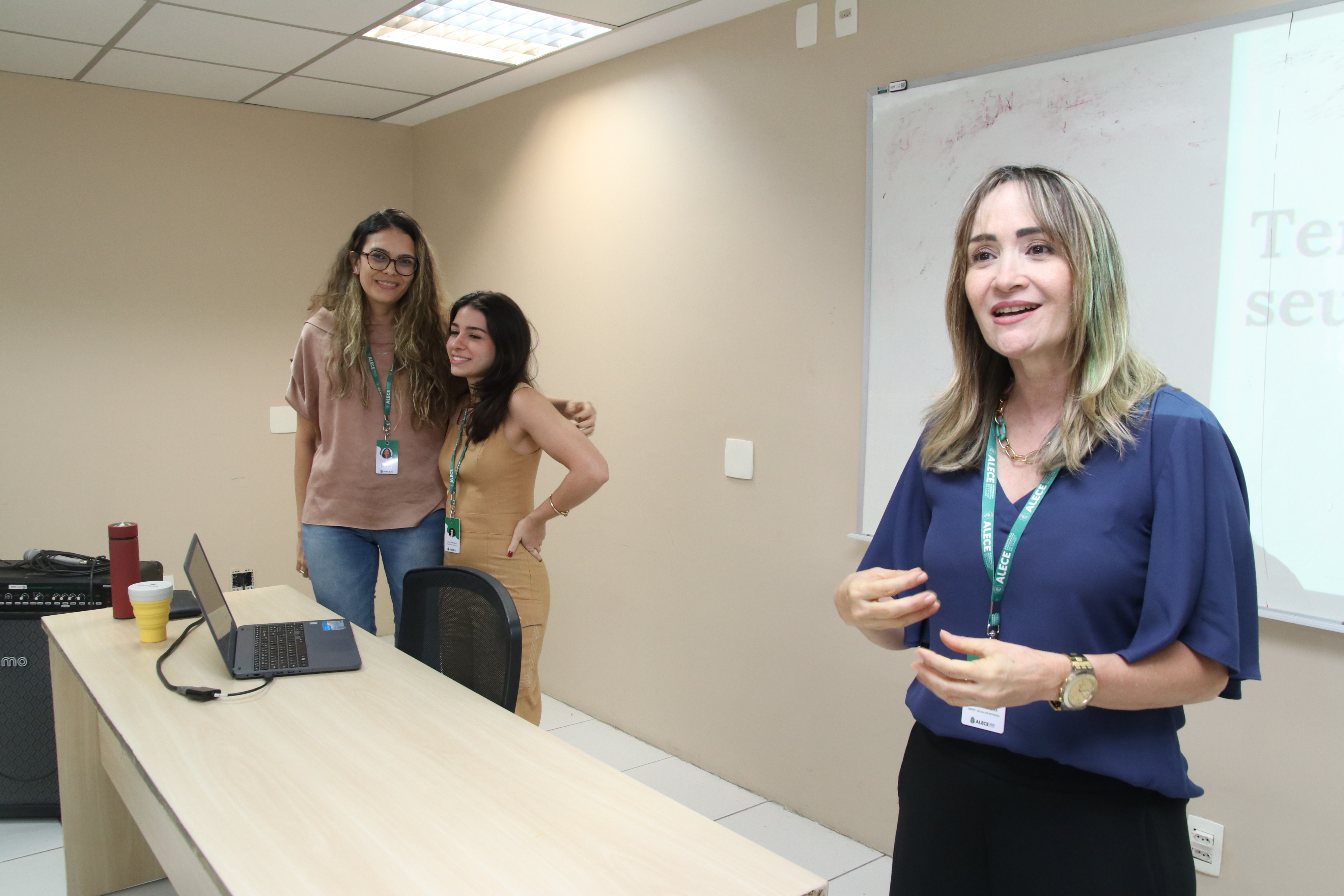 Regina Moreira, orientadora da Célula de Nutrição do DSAS, destacou a importância de plano alimentar individualizado