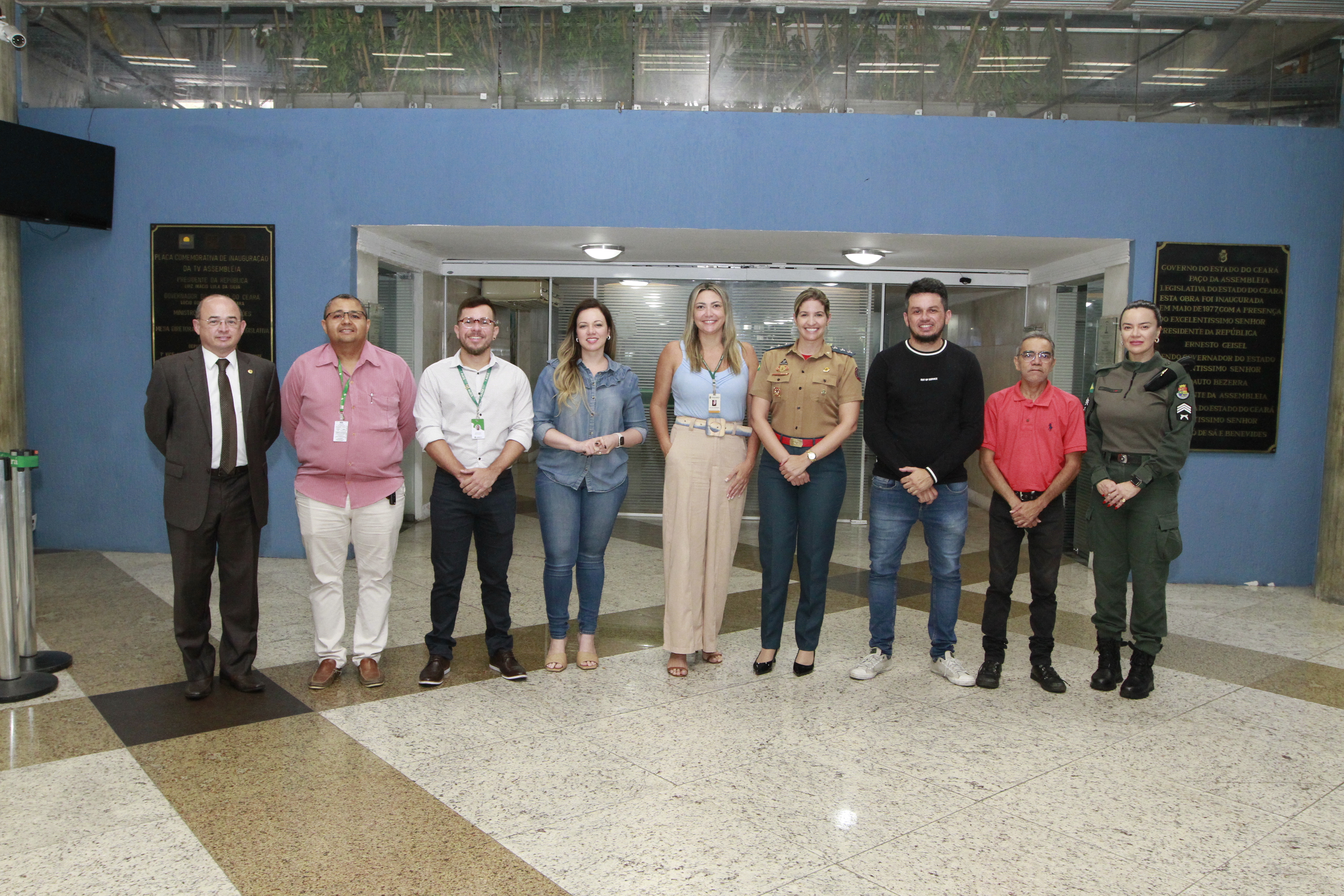 Servidores na companhia do deputado Sérgio Aguiar (PDT), eleito presidente da Unale para o biênio 2024/2025