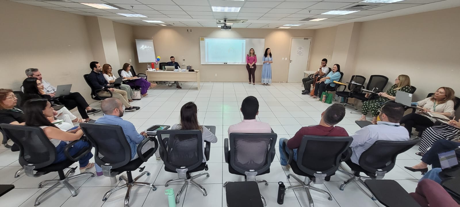 Encontro reuniu 24 servidores da Controladoria