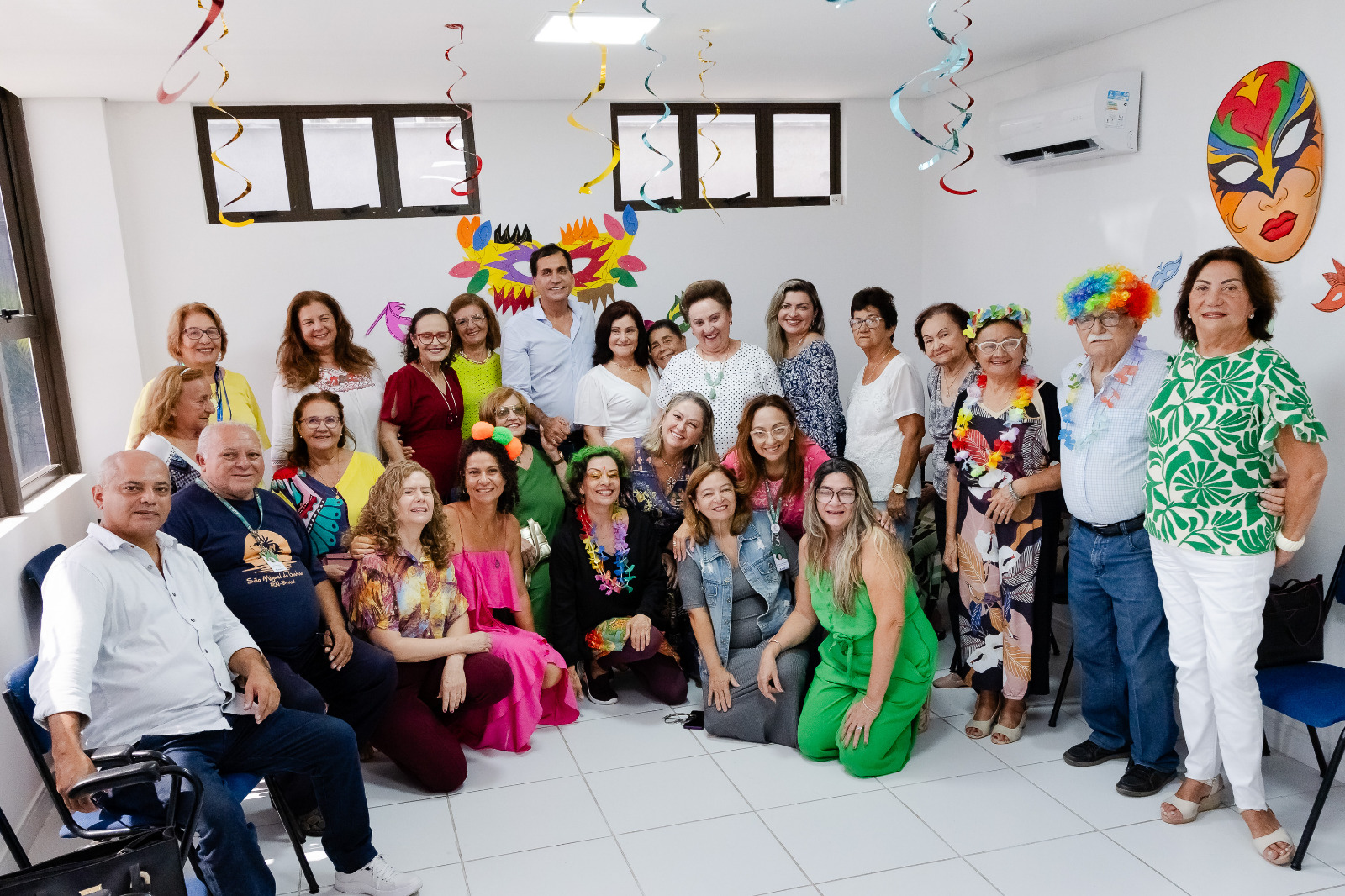 Atividade teve como tema o Carnaval