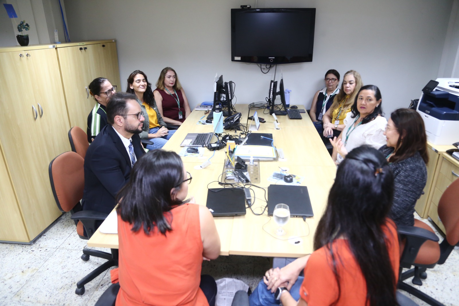 Jardel Souza Silva durante visita à Consultoria Técnica Legislativa