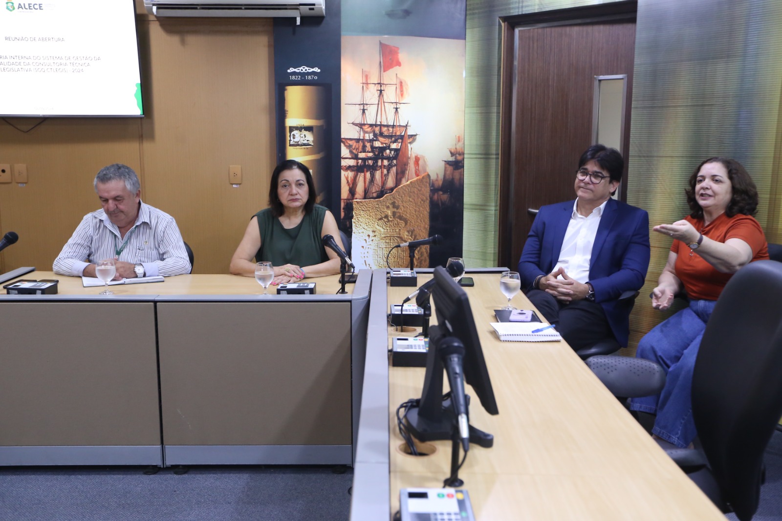 Gestores da Alece durante a reunião de abertura da auditoria