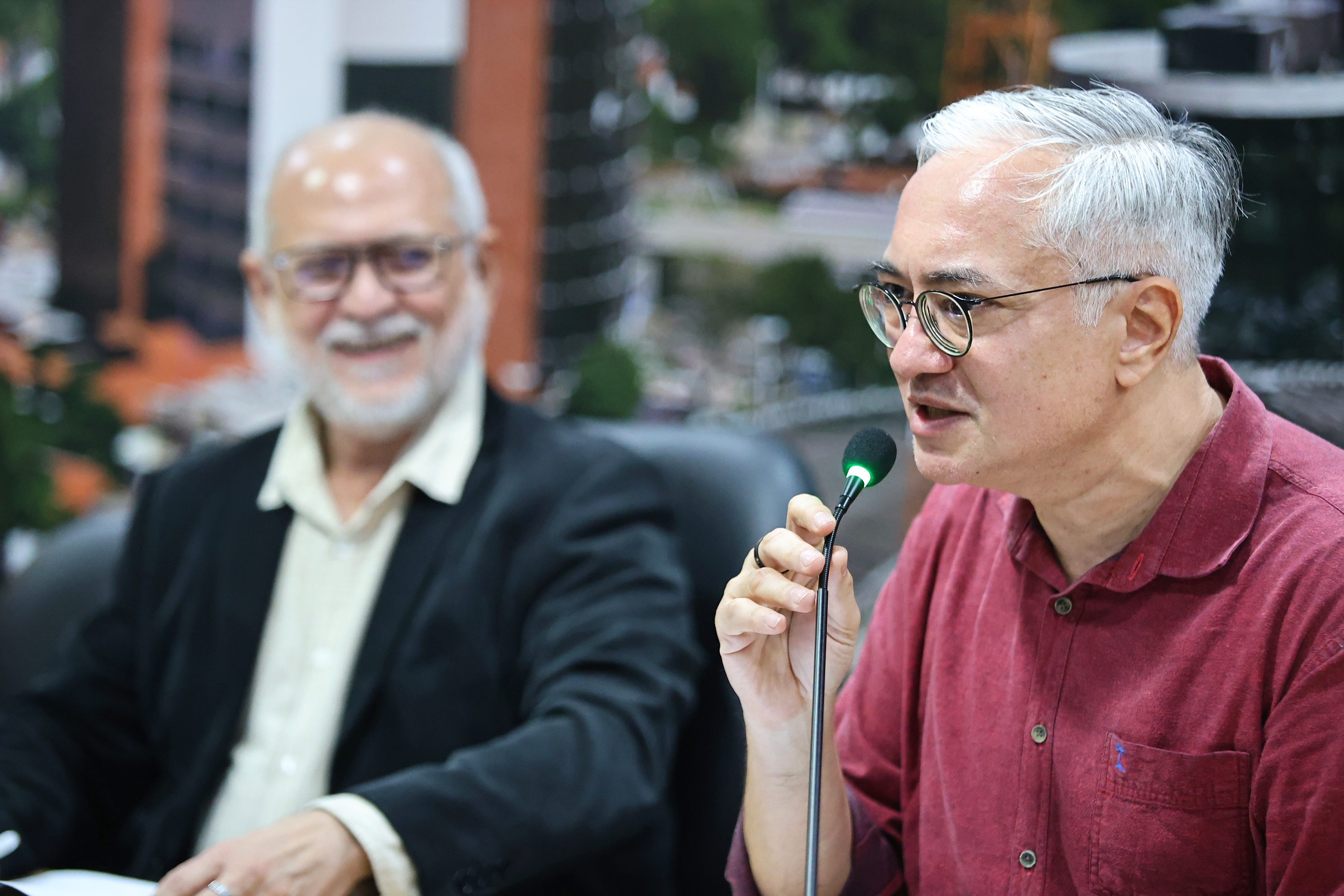 Coordenador do Malce, Paulo Roberto Nunes, e o professor Régis Lopes