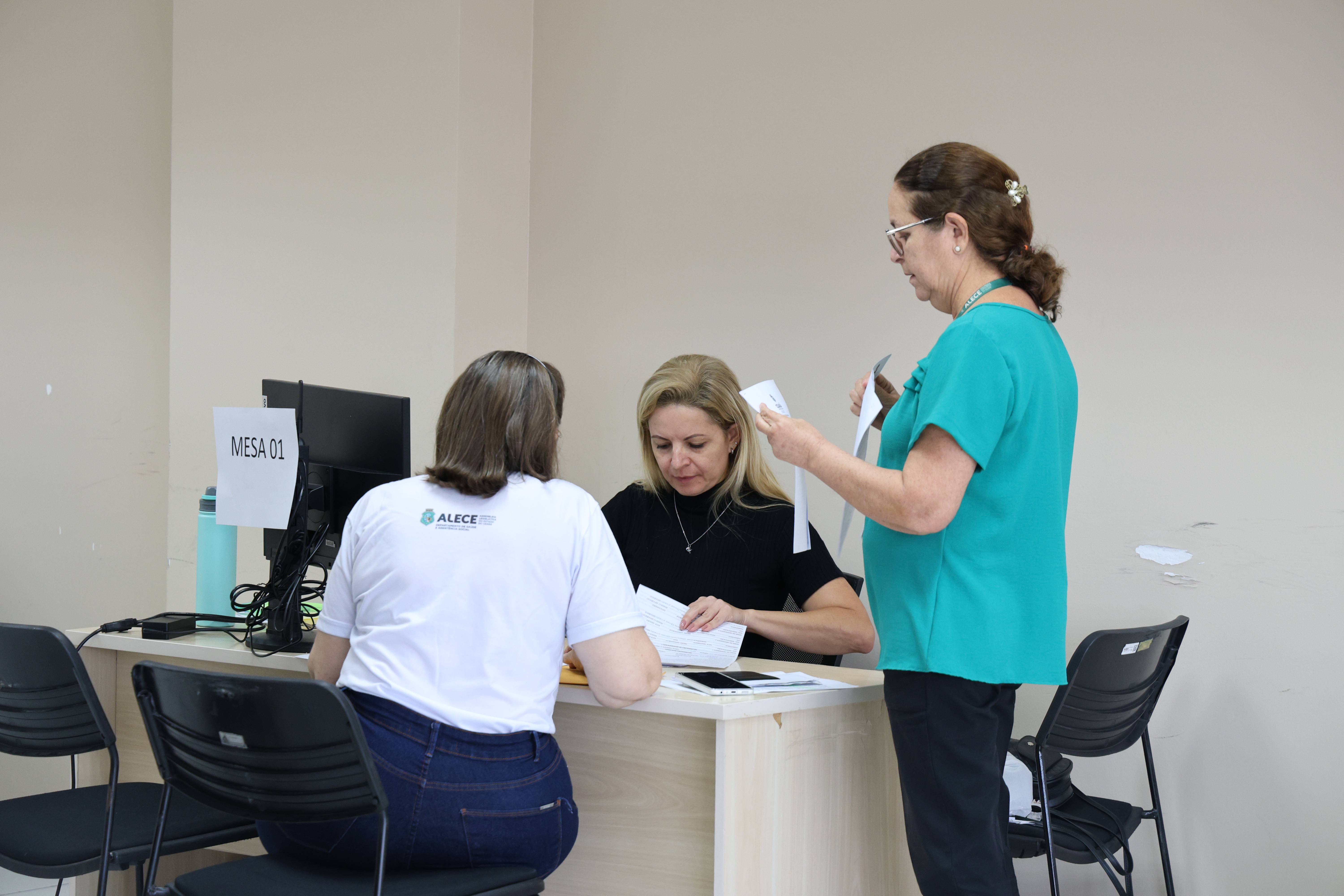 Procedimento é realizado presencialmente no sala C, no segundo andar do anexo II da Alece