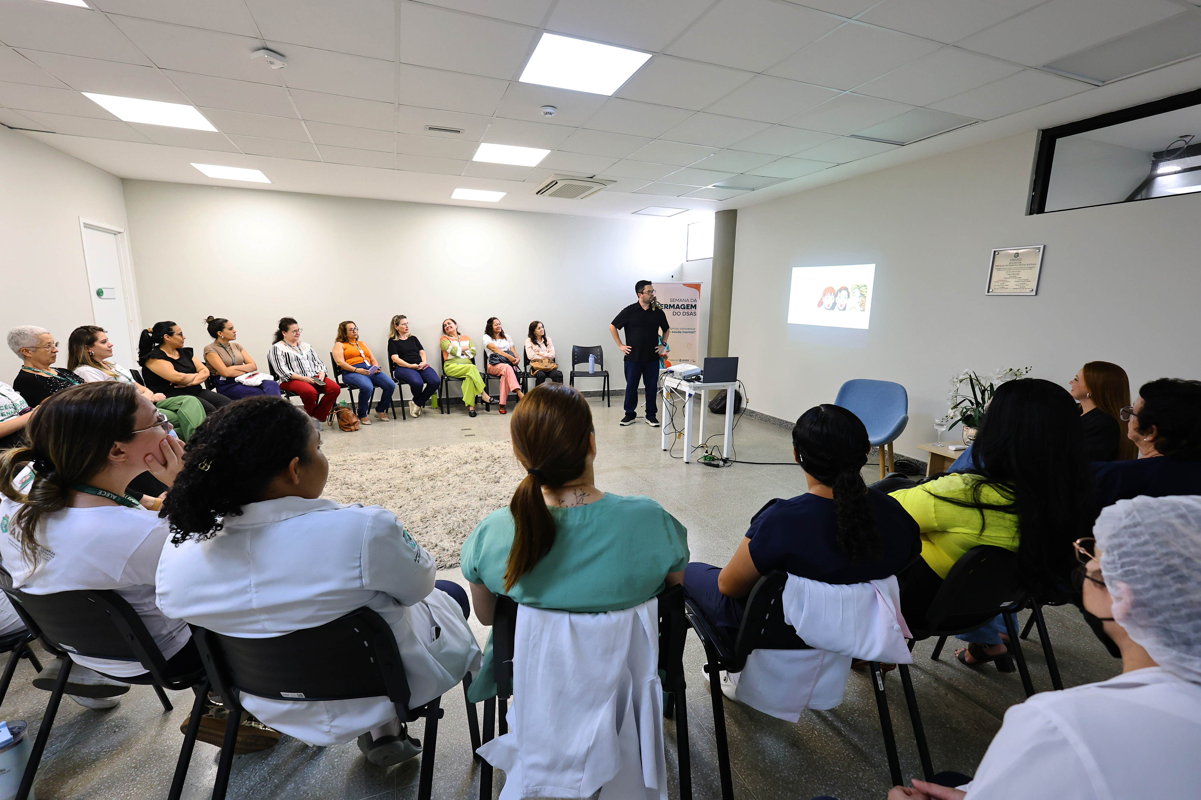 Semana da Enfermagem da Alece tem realizado ações de cuidado com os servidores