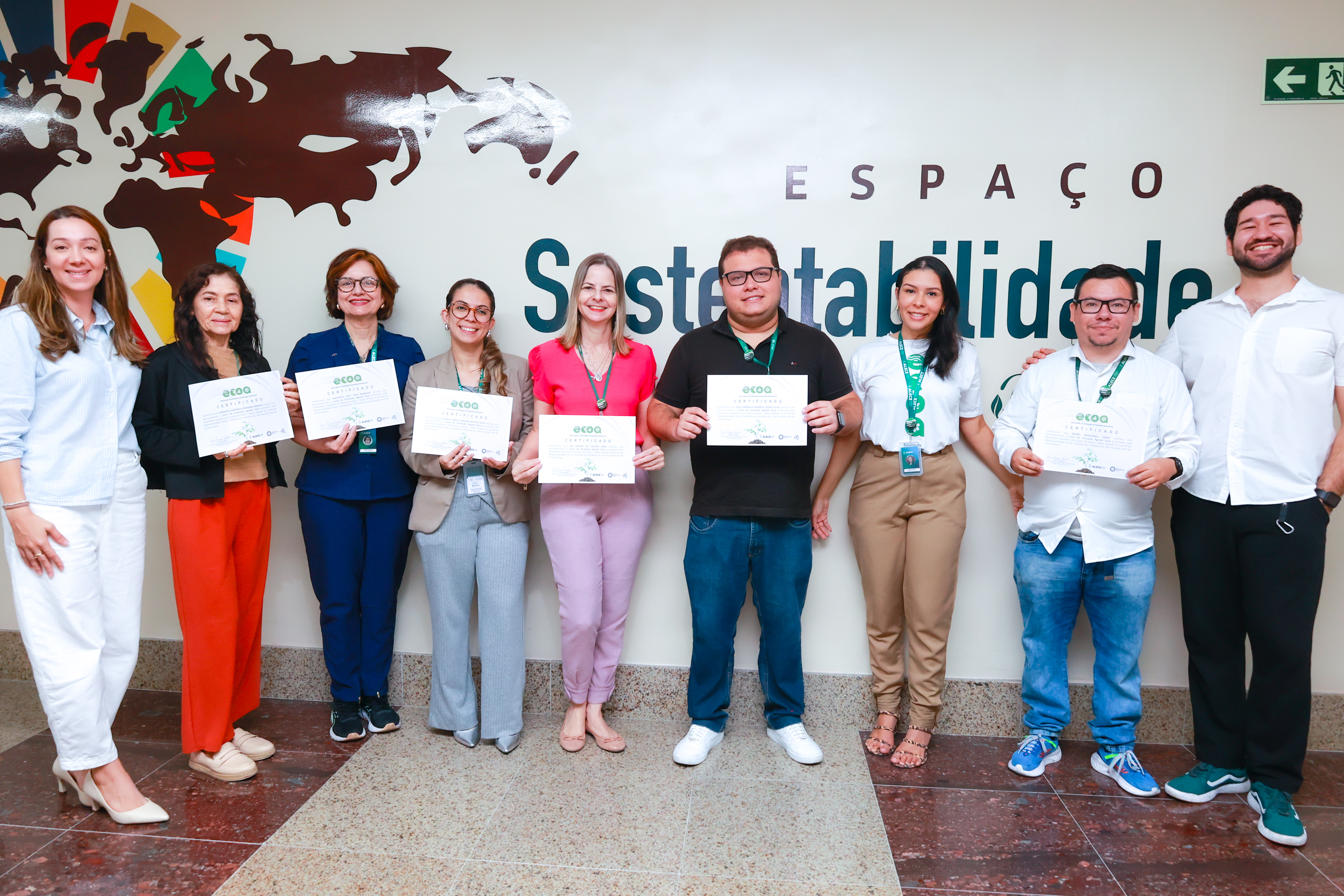 Entrega dos certificados foi realizada na Sala de Educação Ambiental da Alece