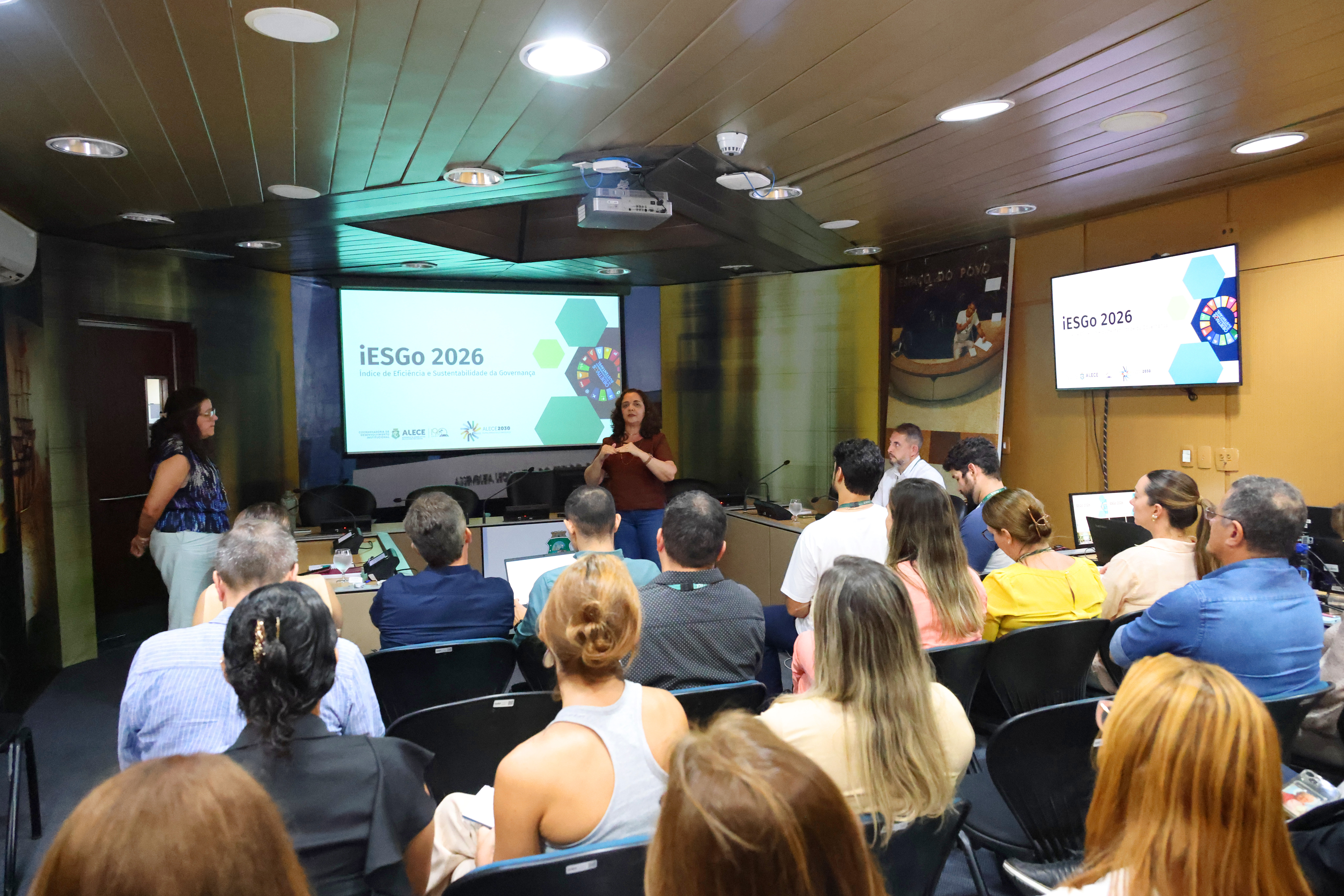 Reunião sobre o Índice de Avaliação de Governança Organizacional (iESGo), em março deste ano