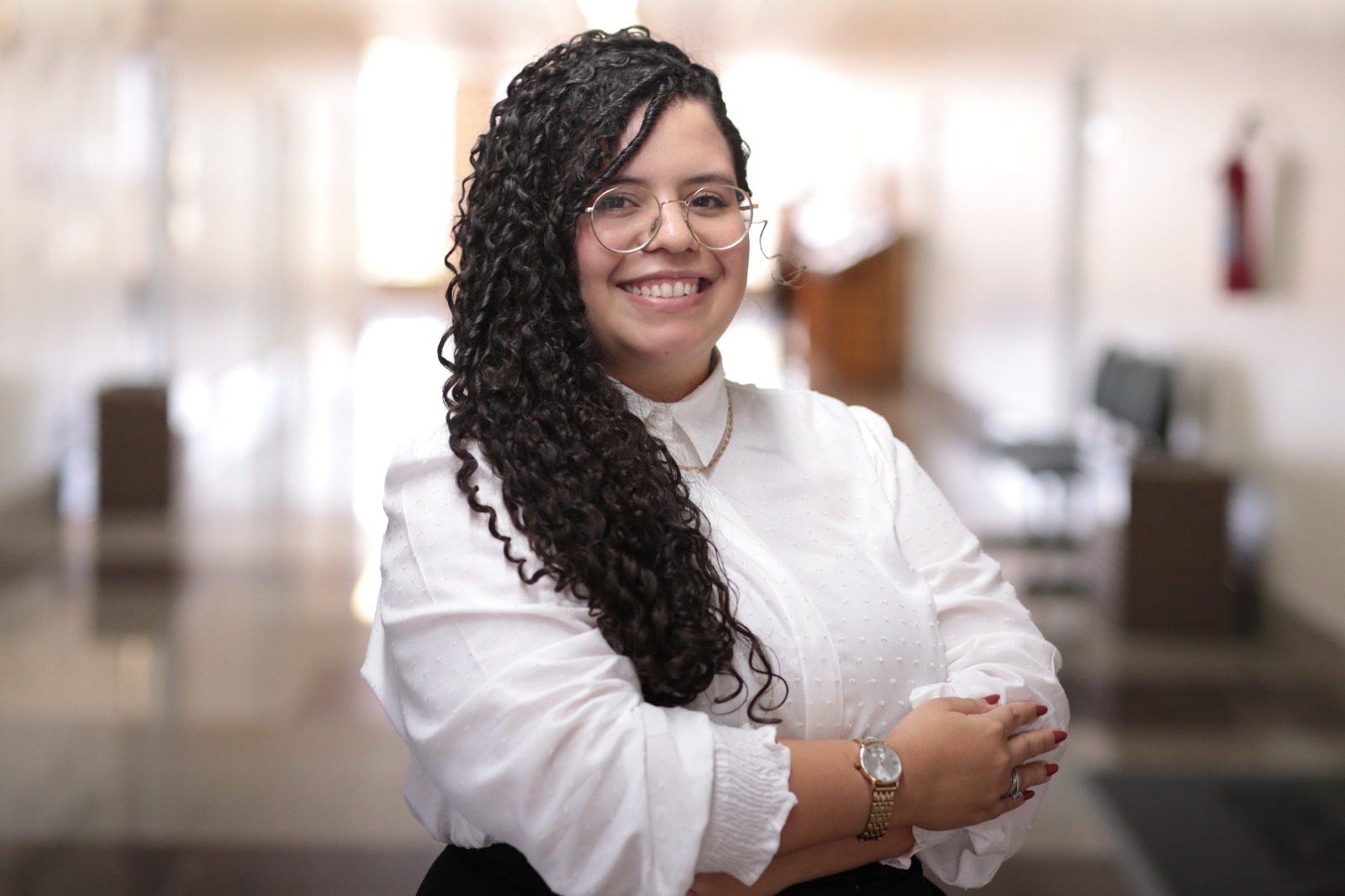 Servidora apresentou trabalho de conclusão de curso sobre impacto da Codins no desenvolvimento institucional da Alece