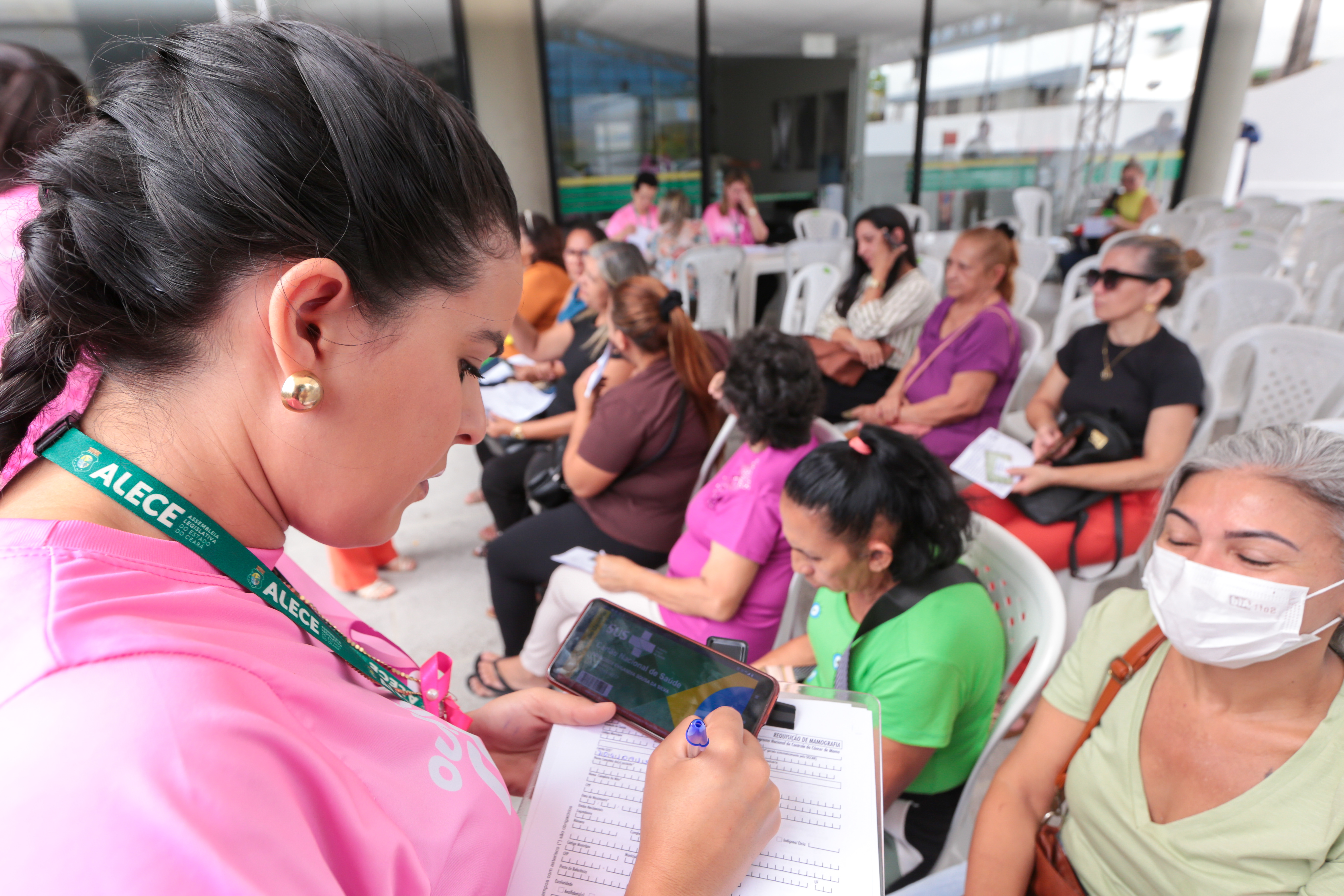 Dia D de Saúde da Mulher realizou exames de mamografia
