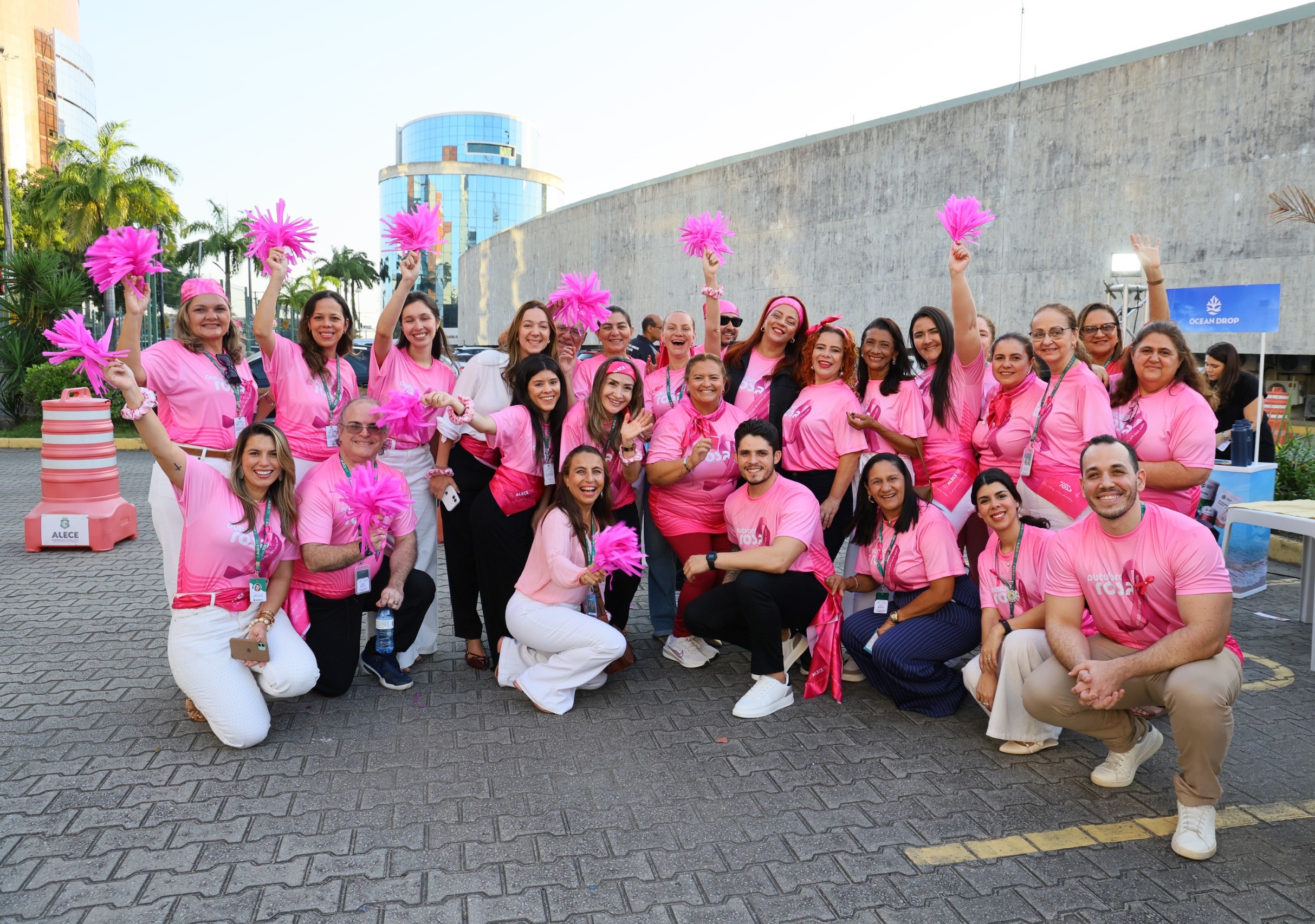 Outubro Rosa da Alece tem promovido diversas ações com foco na prevenção e promoção da saúde