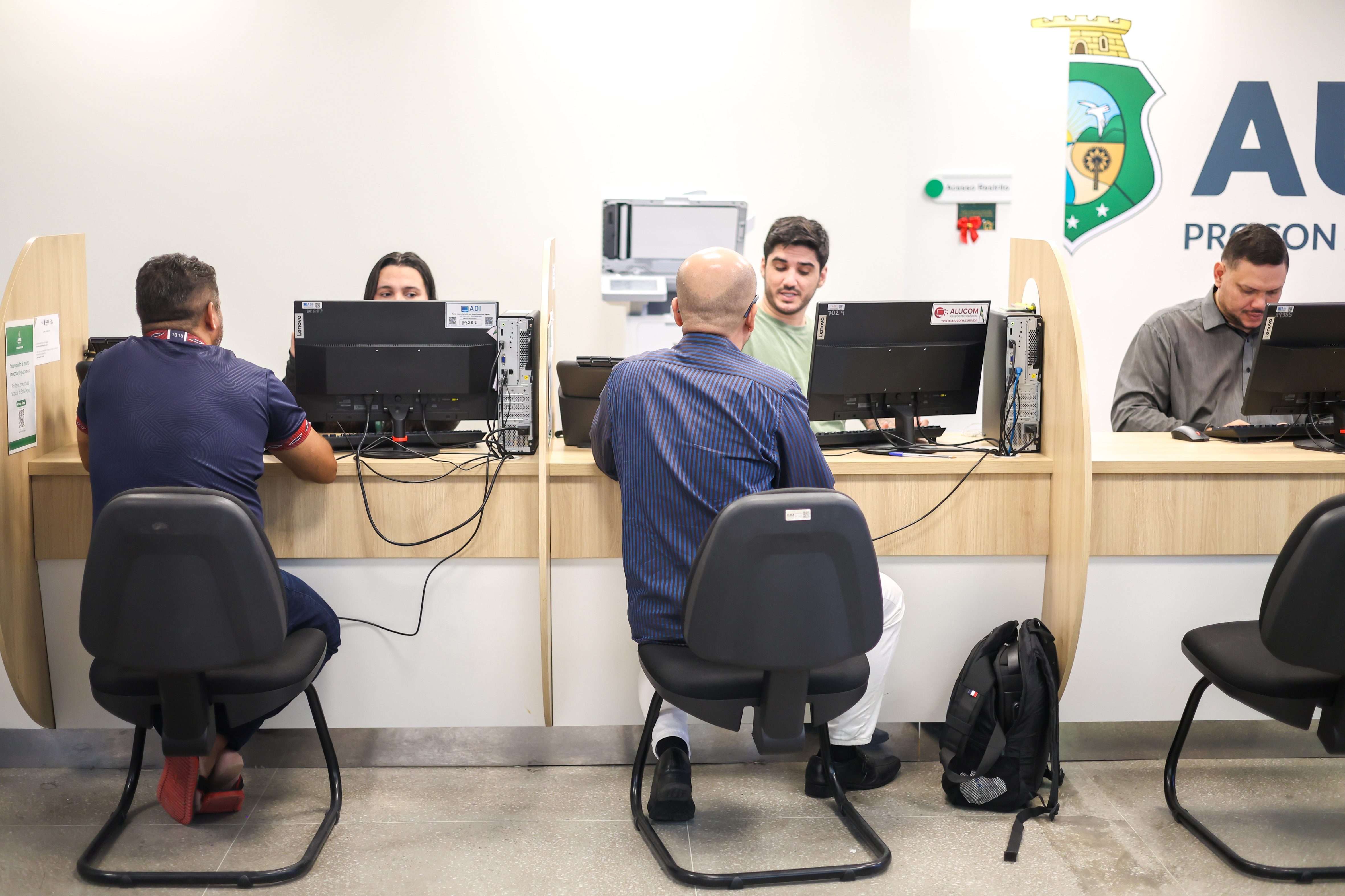 Procon Alece está localizado no 3º andar do anexo III