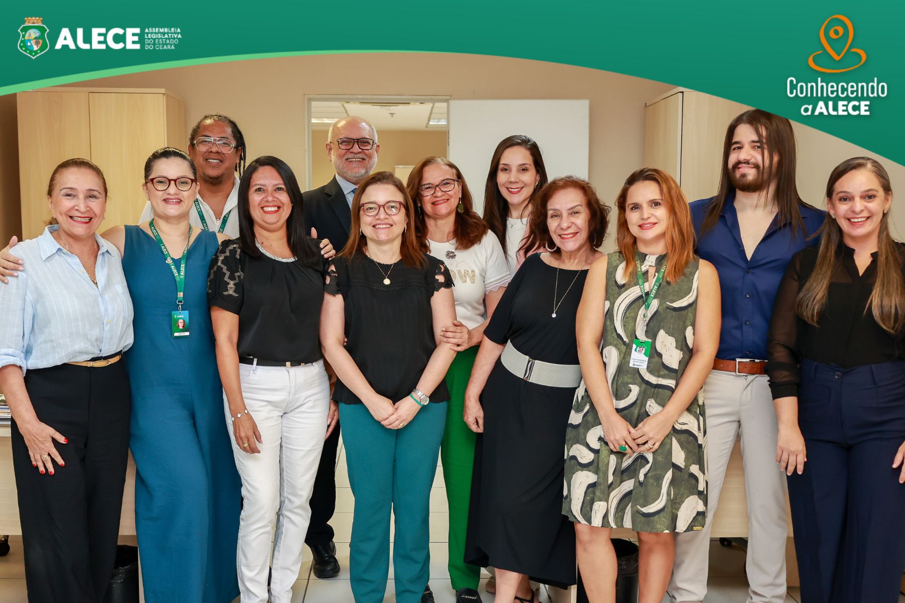 O CEAE conta com equipe multidisciplinar de servidores e servidoras